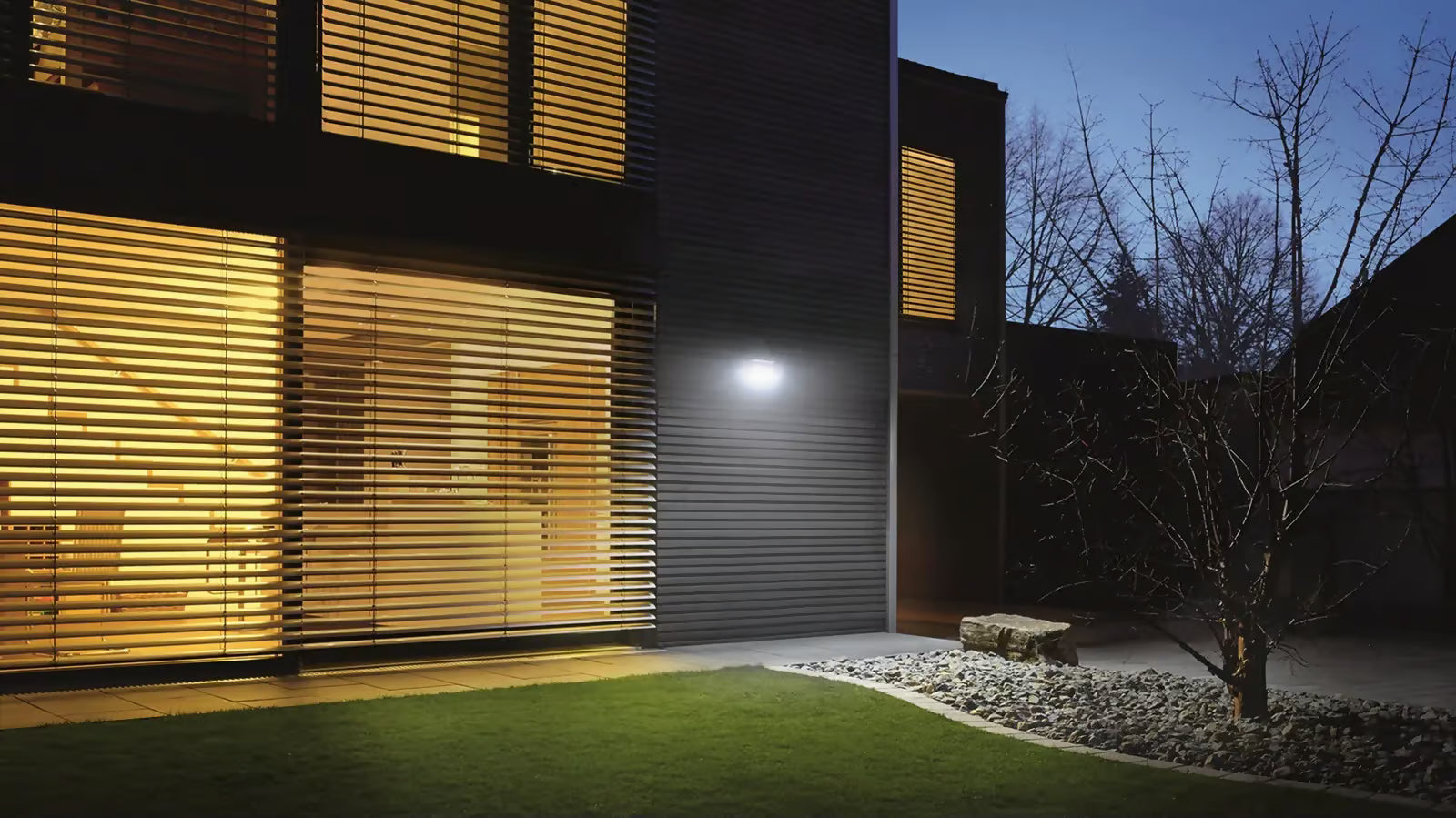 The spotlight that brings light to any place.