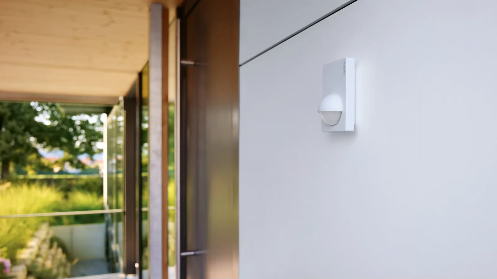 An intelligent unit. In form and function.